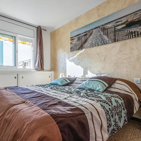 Apartment 1 Bedroom In Pineda de Mar